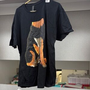 Gildan Black T-Shirt with Dog Graphic